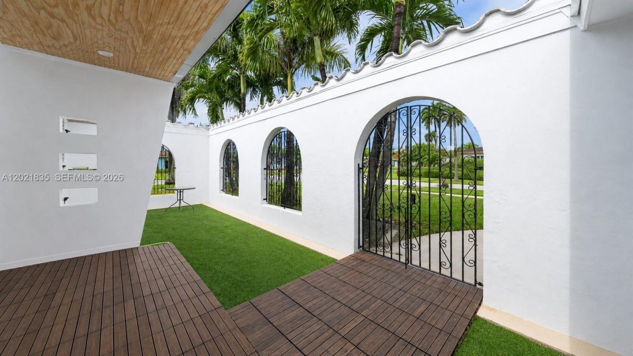 603 N 32nd Ave, Hollywood, FL 33021 Photo