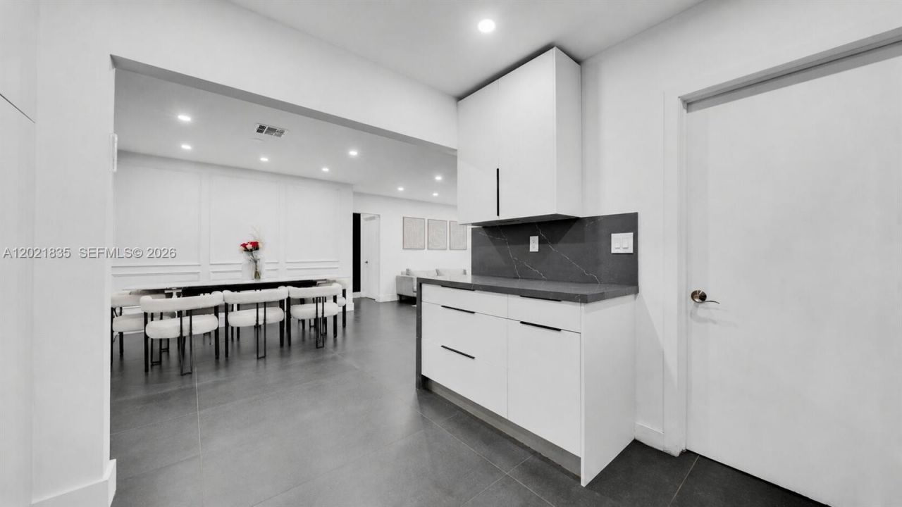 603 N 32nd Ave, Hollywood, FL 33021 Photo