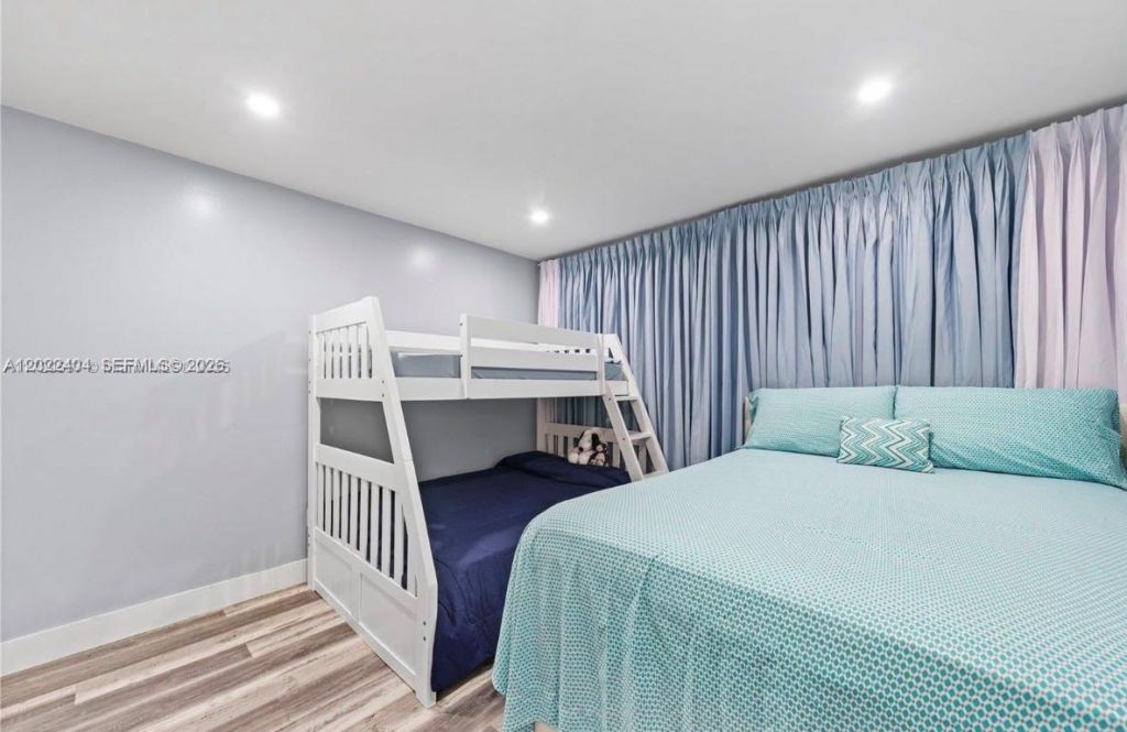 6125 W 20th Ave, Unit 302, Hialeah, FL 33012 Photo