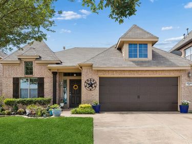 12548 Saratoga Springs Circle, Fort Worth, TX 76244