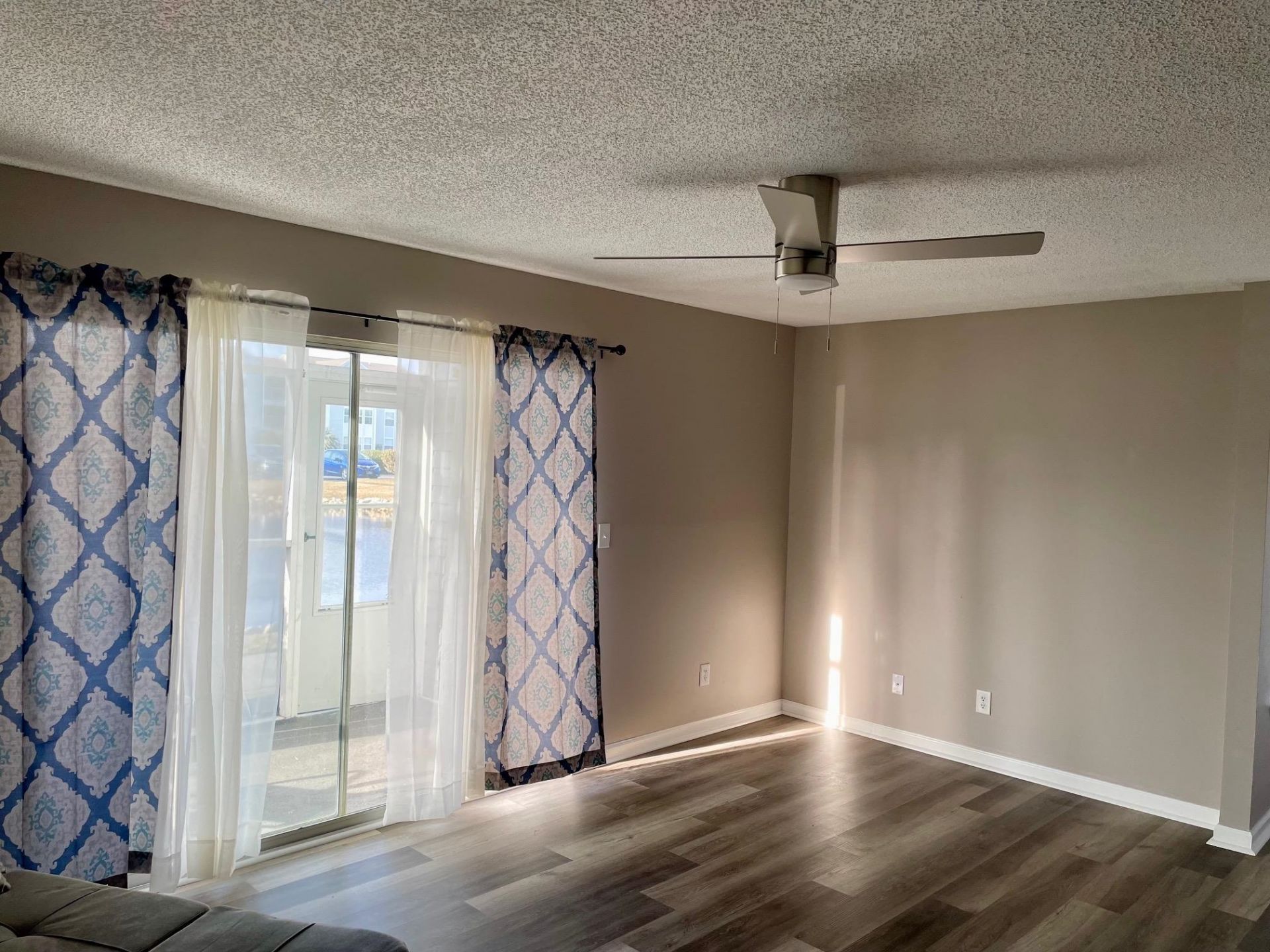 2258 Huntington Dr. Photo 15