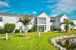 2258 Huntington Dr. photo 4