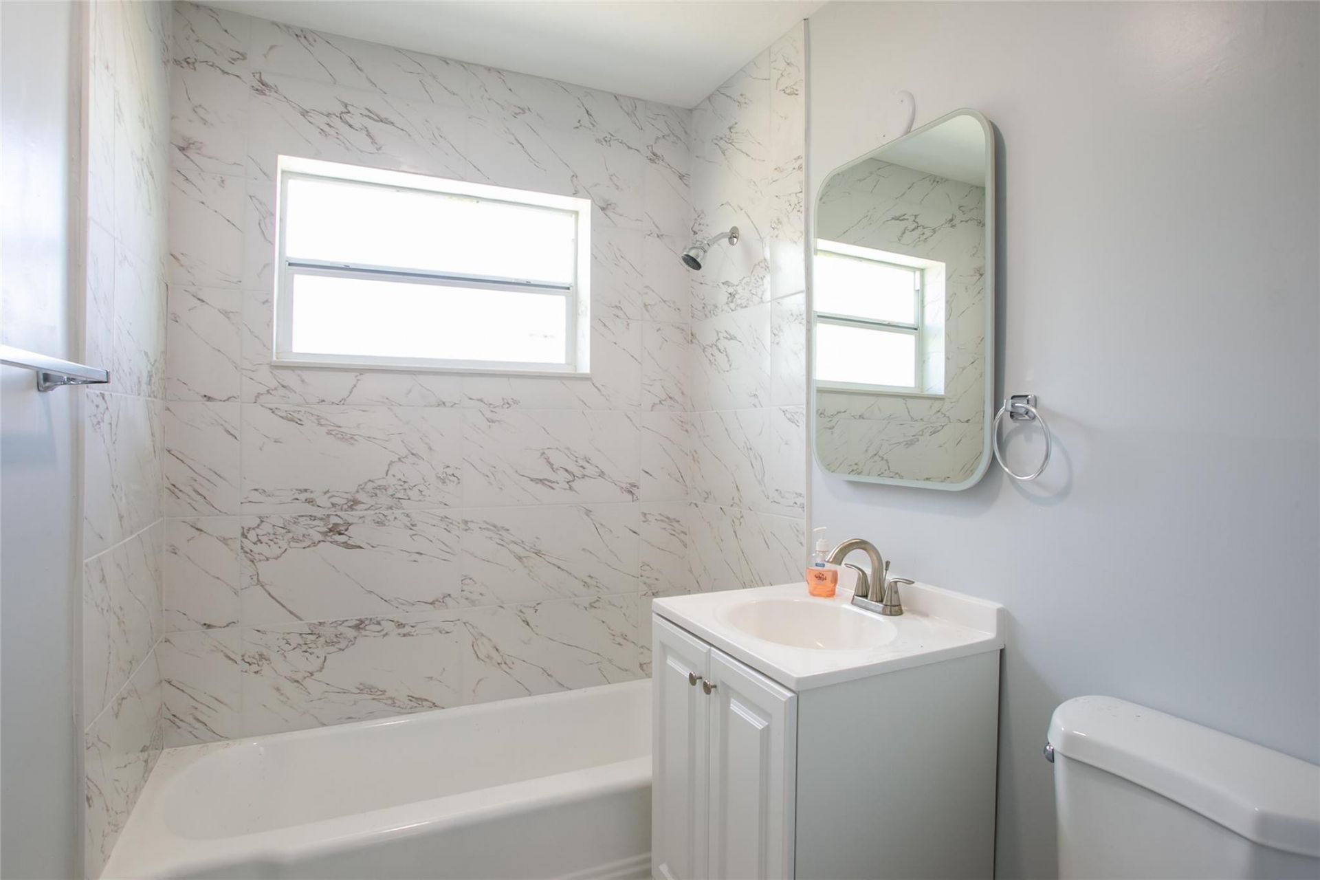 1135 NW 6th Avenue, Fort Lauderdale, FL 33311 Photo