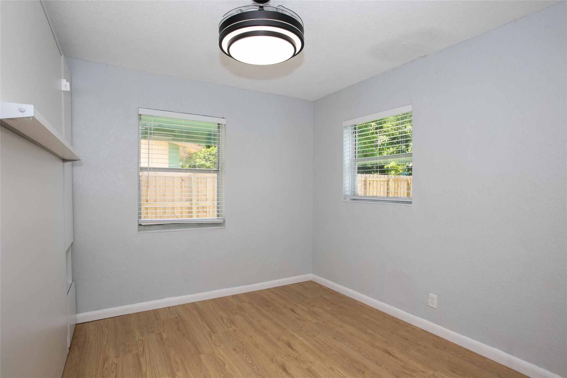 1135 NW 6th Avenue, Fort Lauderdale, FL 33311 Photo