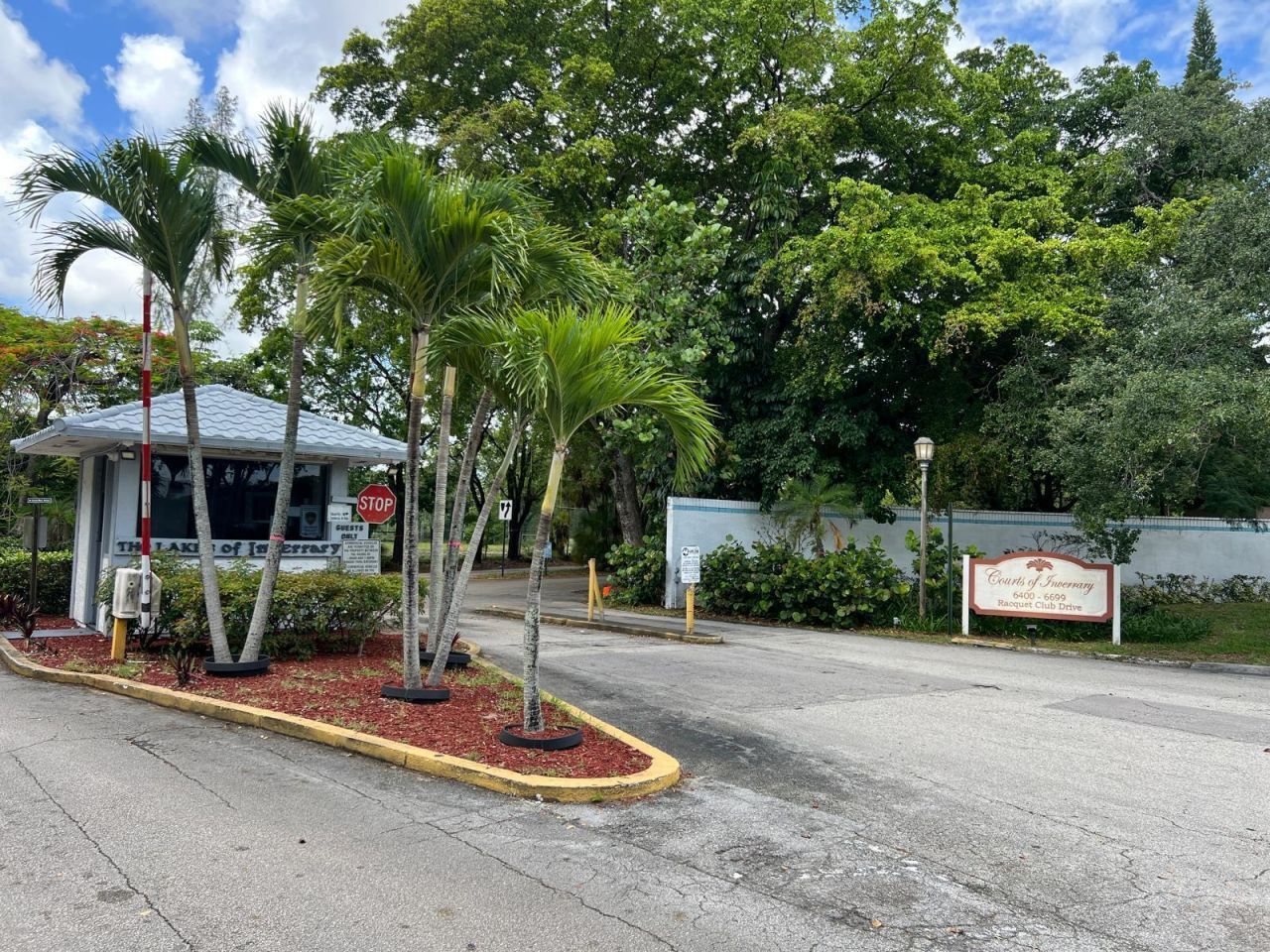 3360 Spanish Moss Terrace, Unit 313, Lauderhill, FL 33319 Photo