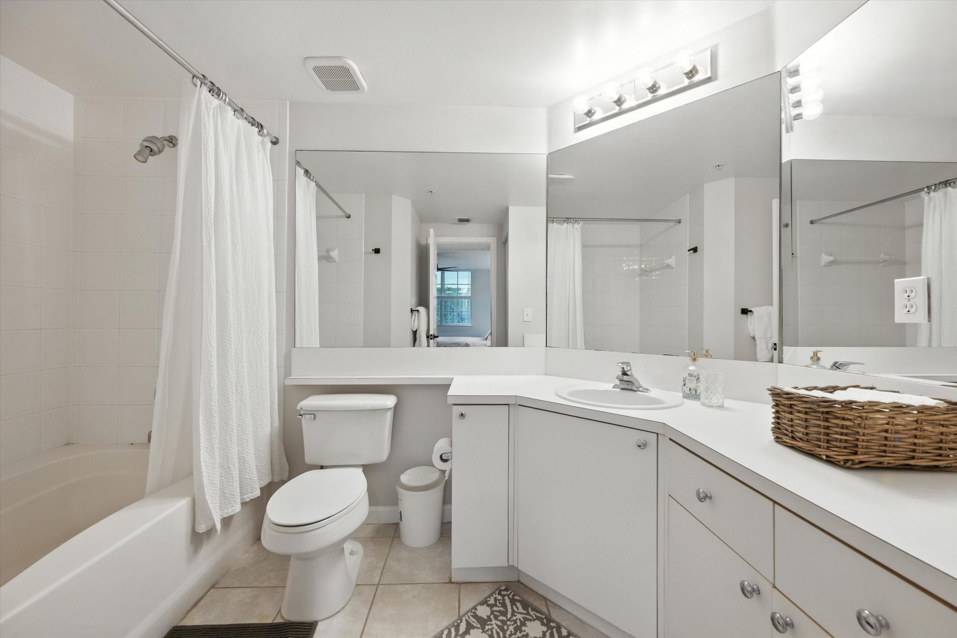 11720 St Andrews Place, Unit 203, Wellington, FL 33414 Photo
