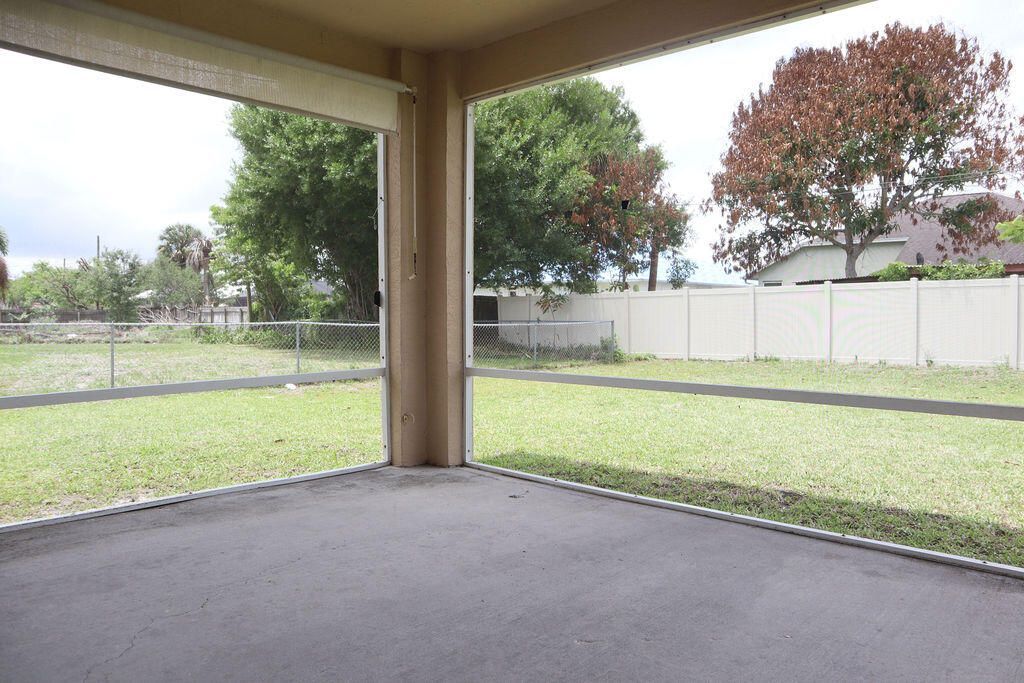 2392 SE Stonecrop Street, Port Saint Lucie, FL 34984 Photo