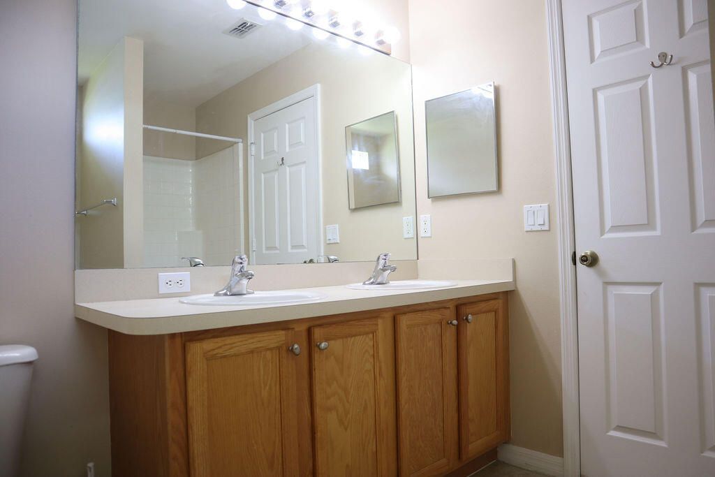 2392 SE Stonecrop Street, Port Saint Lucie, FL 34984 Photo