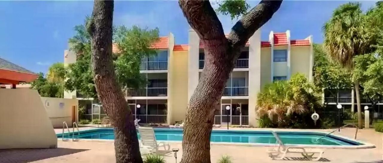 610 NW 13th Street, Unit 23, Boca Raton, FL 33486 Photo