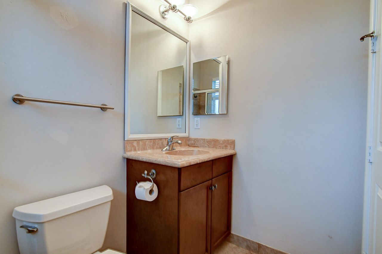 670 Edgebrook Lane, West Palm Beach, FL 33411 Photo