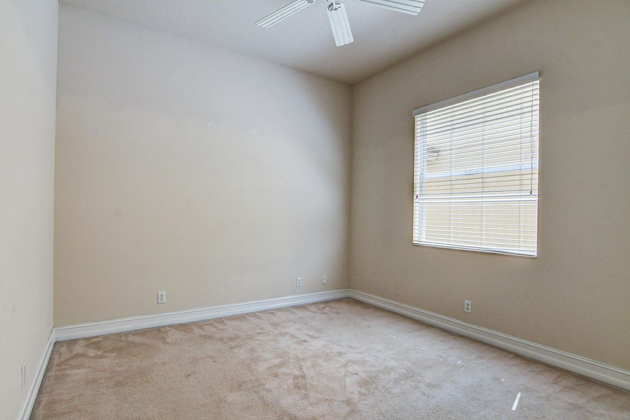 670 Edgebrook Lane, West Palm Beach, FL 33411 Photo
