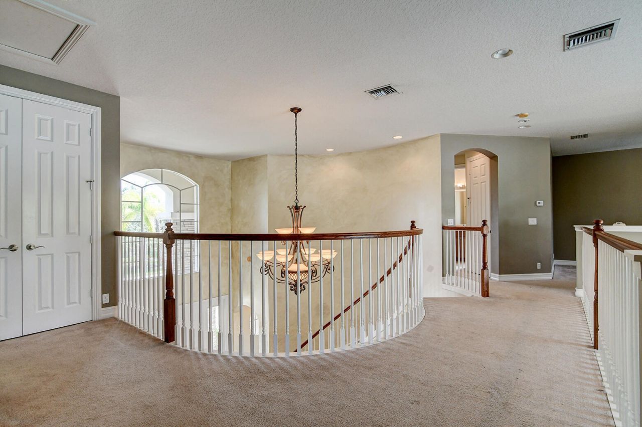 670 Edgebrook Lane, West Palm Beach, FL 33411 Photo