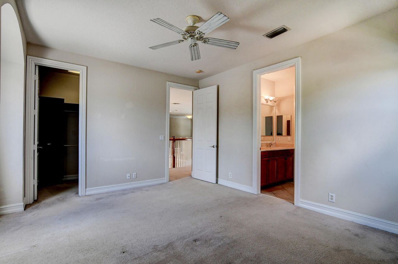 670 Edgebrook Lane, West Palm Beach, FL 33411 Photo