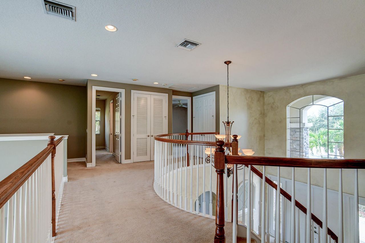 670 Edgebrook Lane, West Palm Beach, FL 33411 Photo