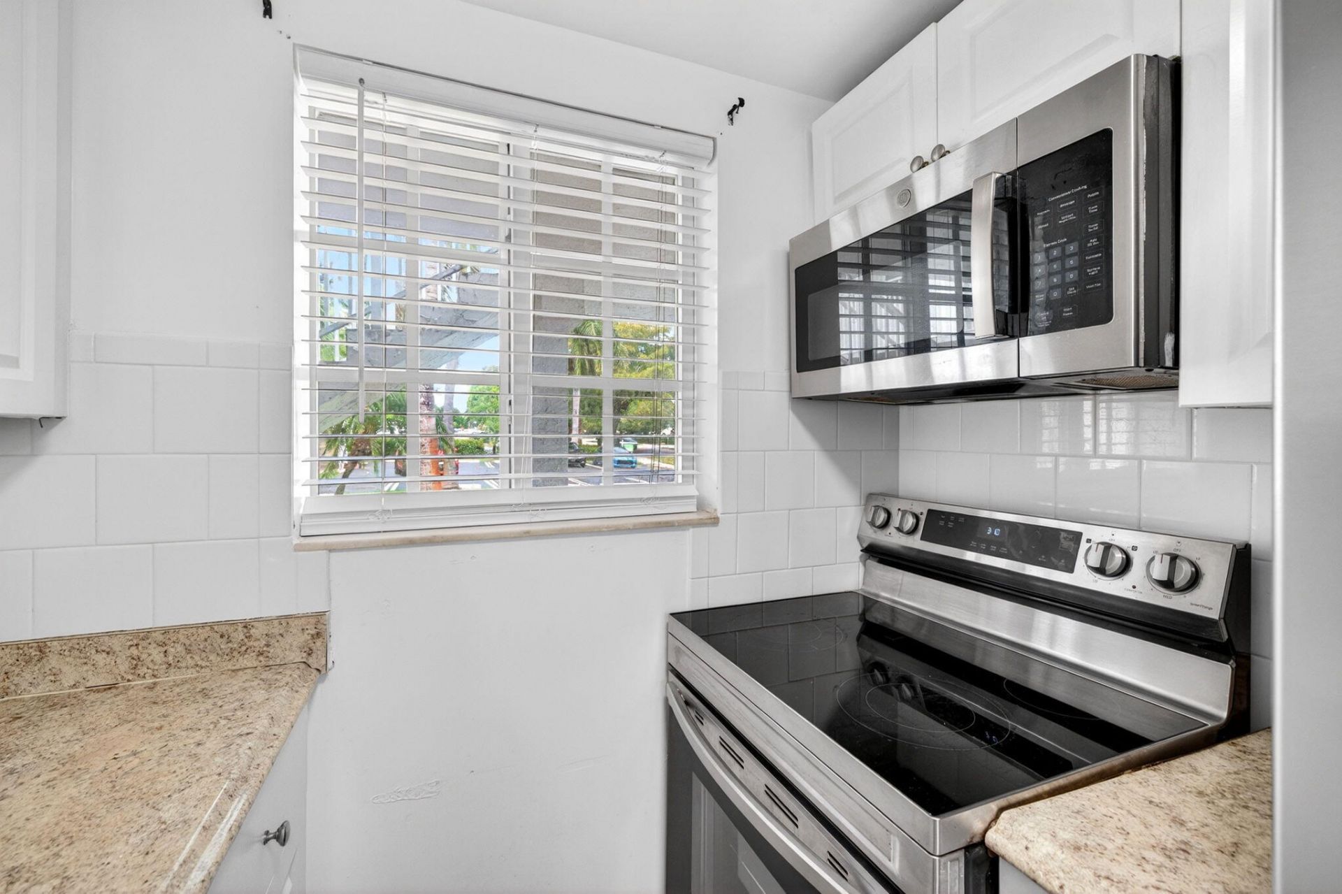 1671 NE 33rd Street, Unit 1, Pompano Beach, FL 33064 Photo