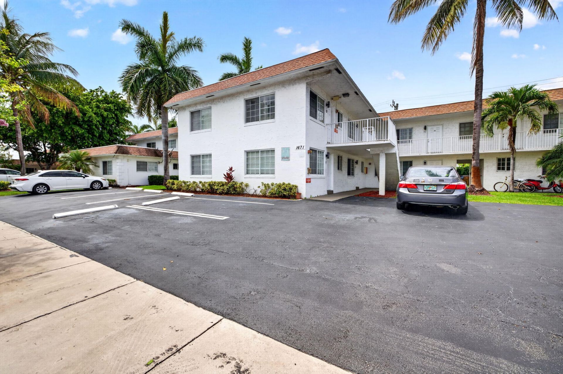 1671 NE 33rd Street, Unit 1, Pompano Beach, FL 33064 Photo