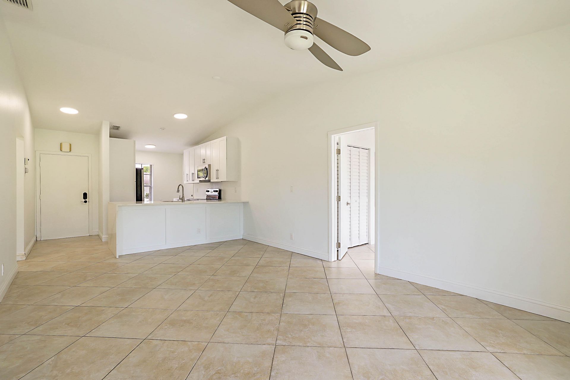 5241 Breadfruit Circle, Delray Beach, FL 33484 Photo
