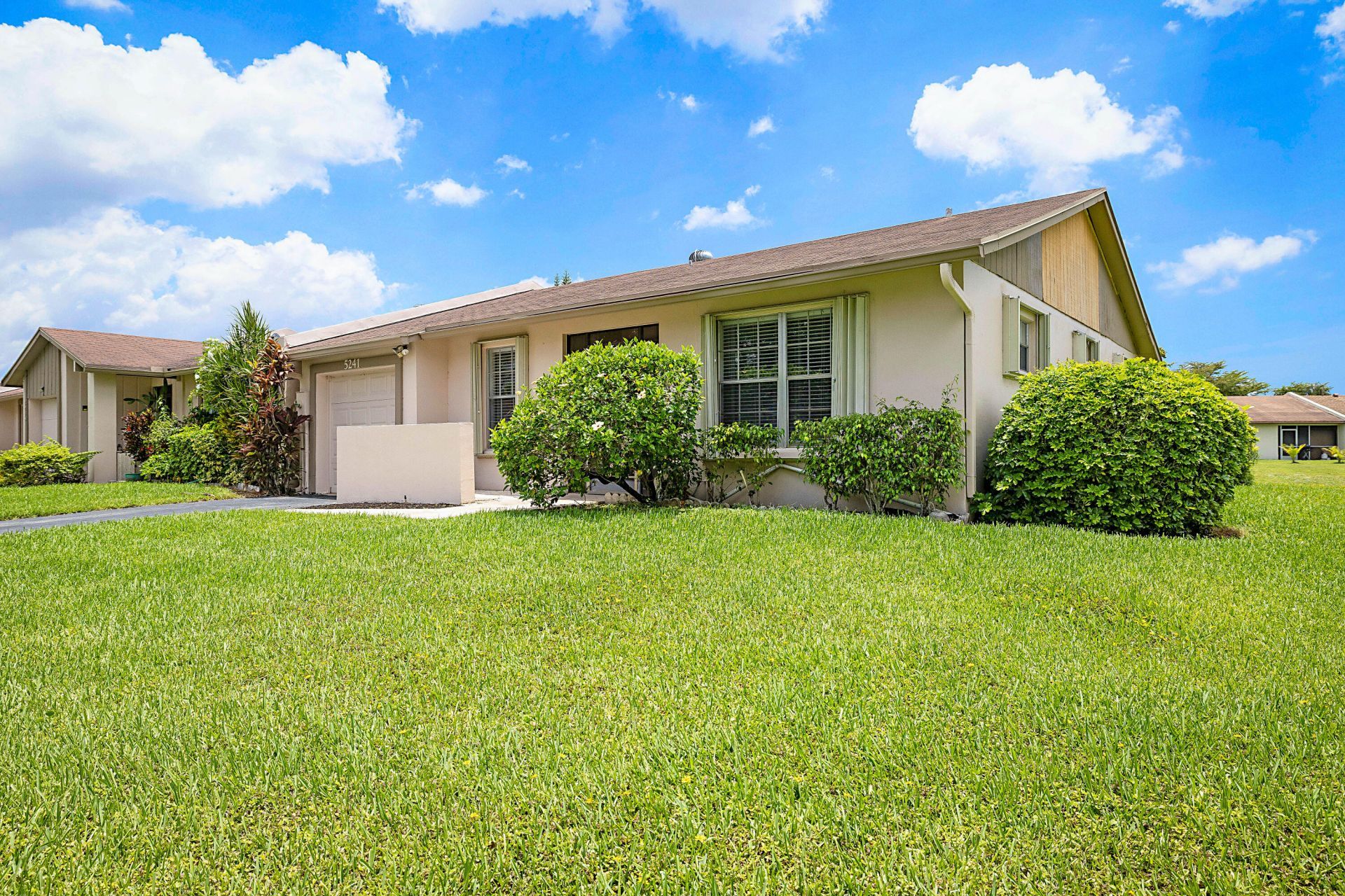 5241 Breadfruit Circle, Delray Beach, FL 33484 Photo