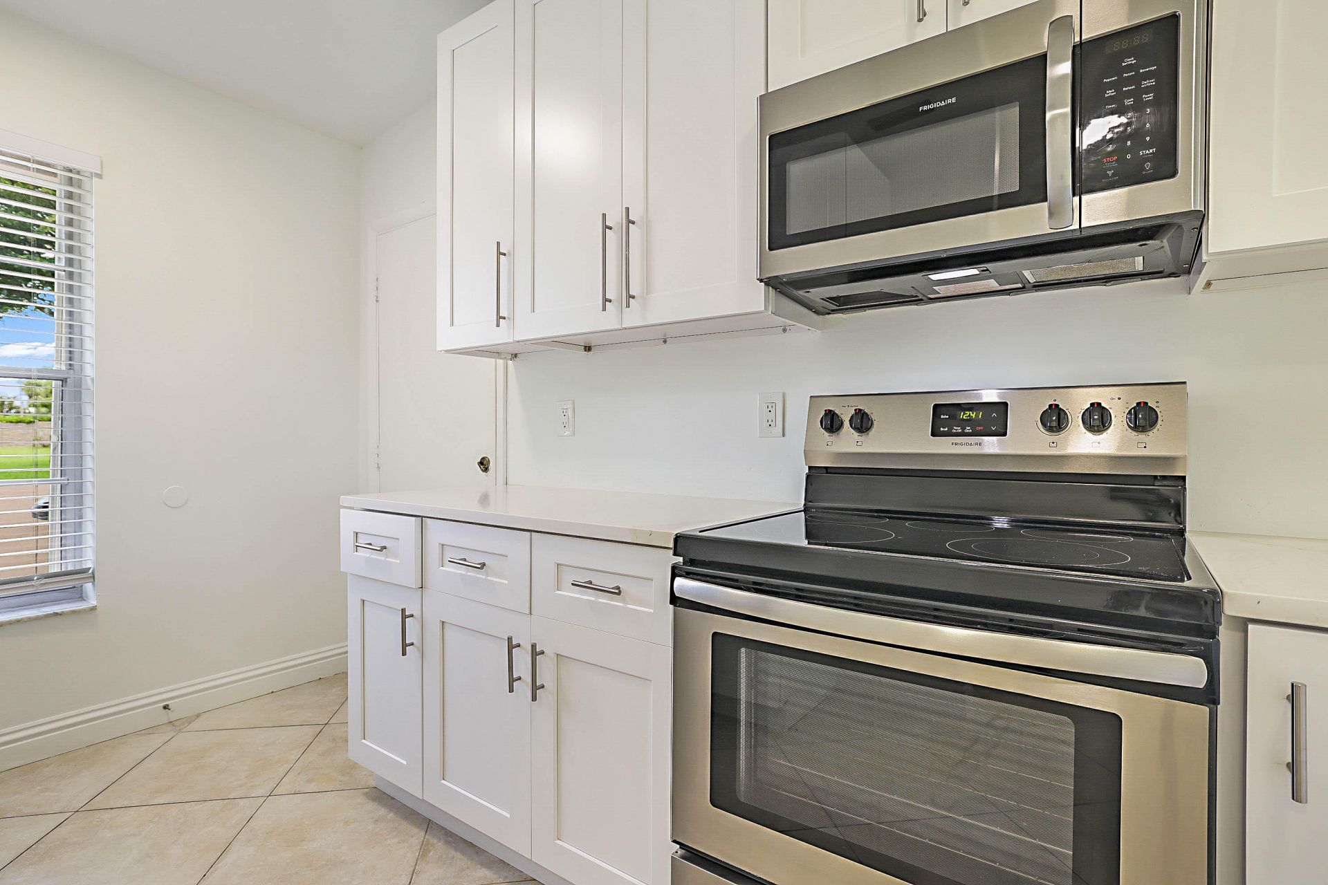 5241 Breadfruit Circle, Delray Beach, FL 33484 Photo