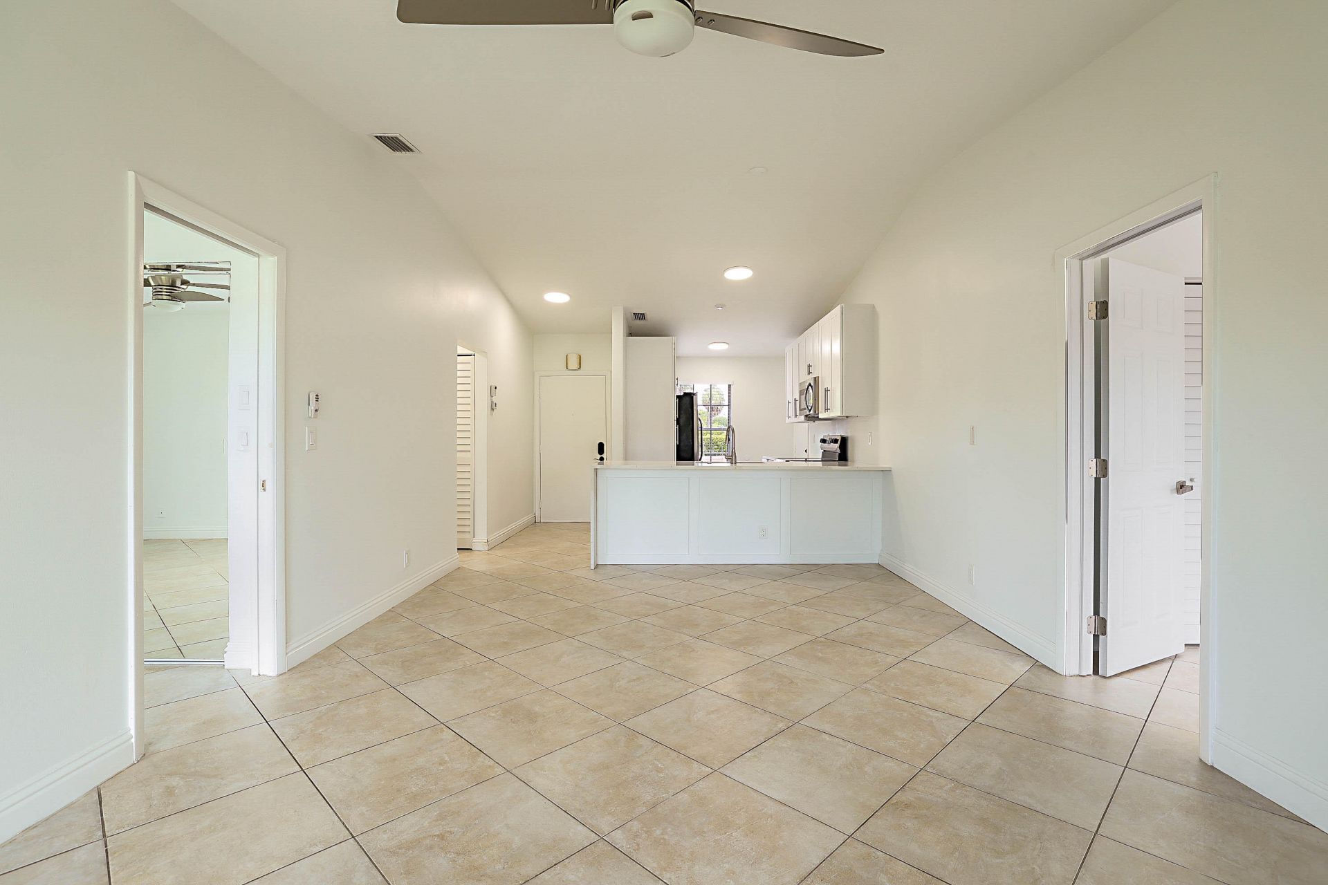 5241 Breadfruit Circle, Delray Beach, FL 33484 Photo