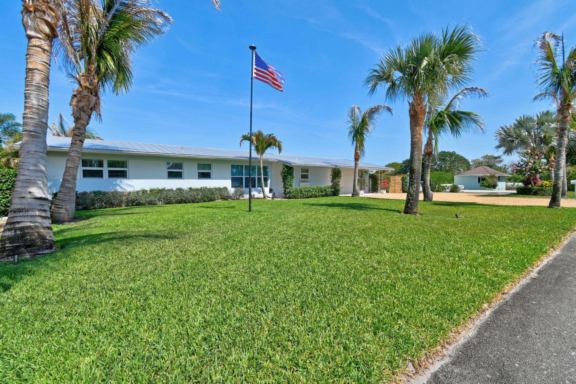 12890 SE Circle Drive, Hobe Sound, FL 33455 Photo