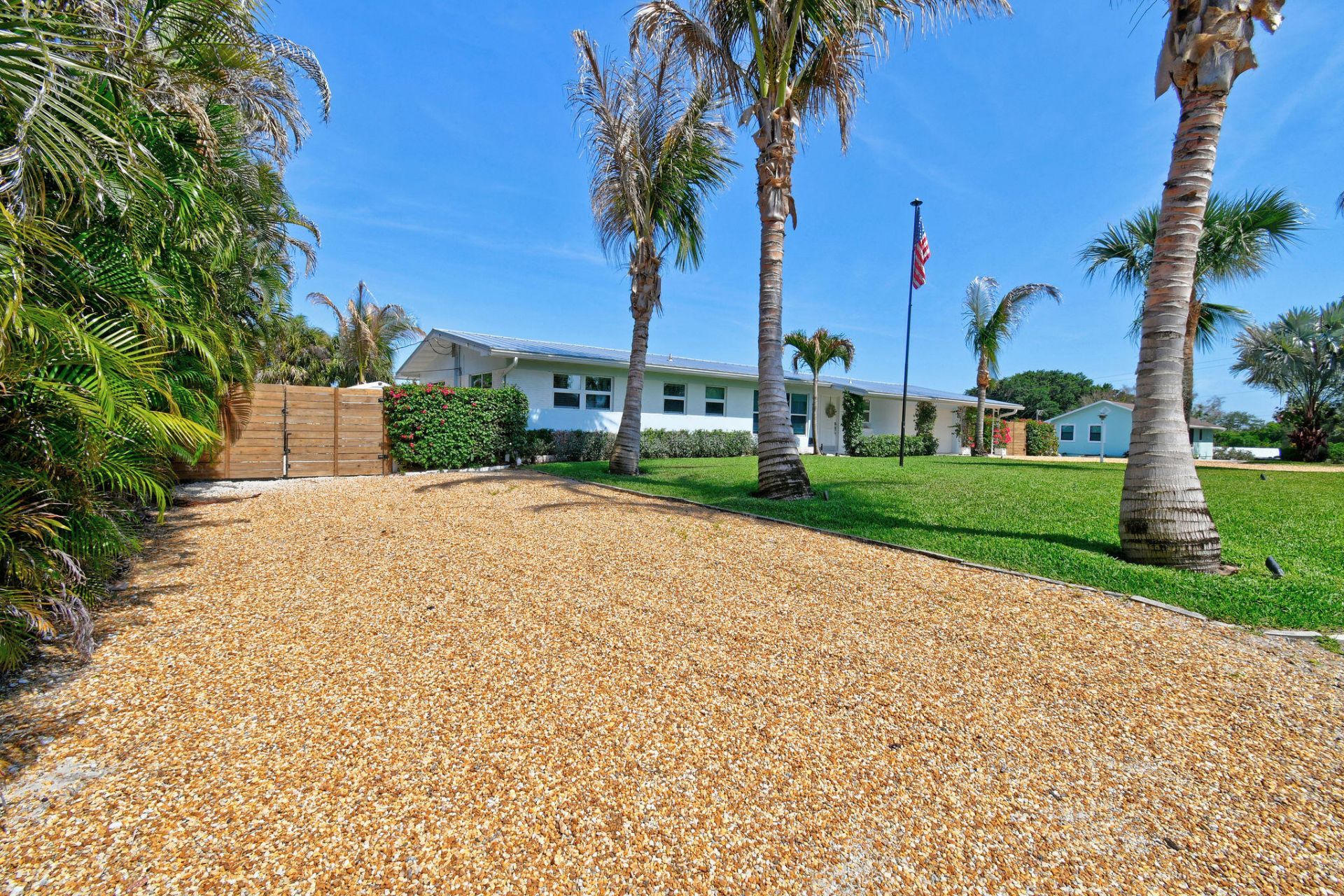 12890 SE Circle Drive, Hobe Sound, FL 33455 Photo