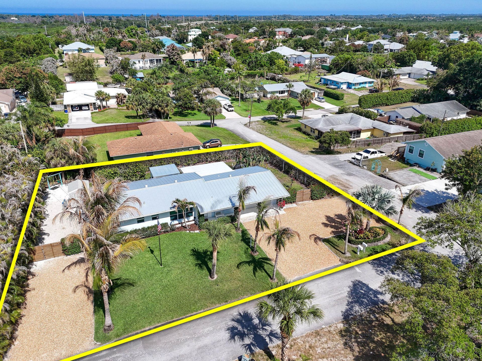 12890 SE Circle Drive, Hobe Sound, FL 33455 Photo