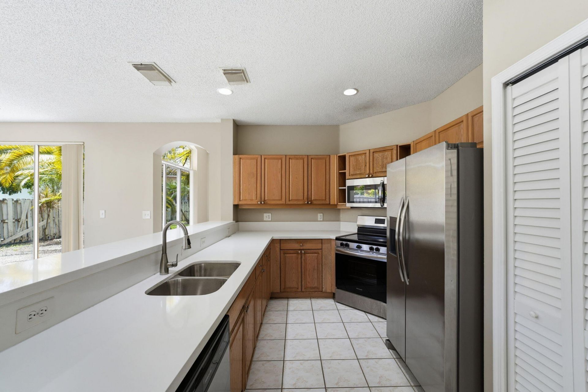 5041 SW 152nd Avenue, Miramar, FL 33027 Photo