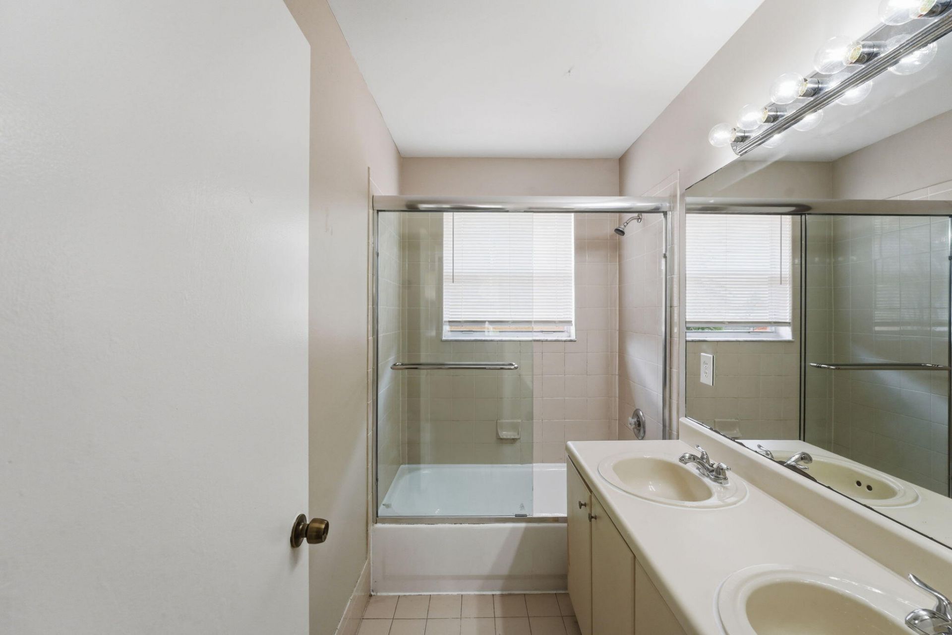 5041 SW 152nd Avenue, Miramar, FL 33027 Photo