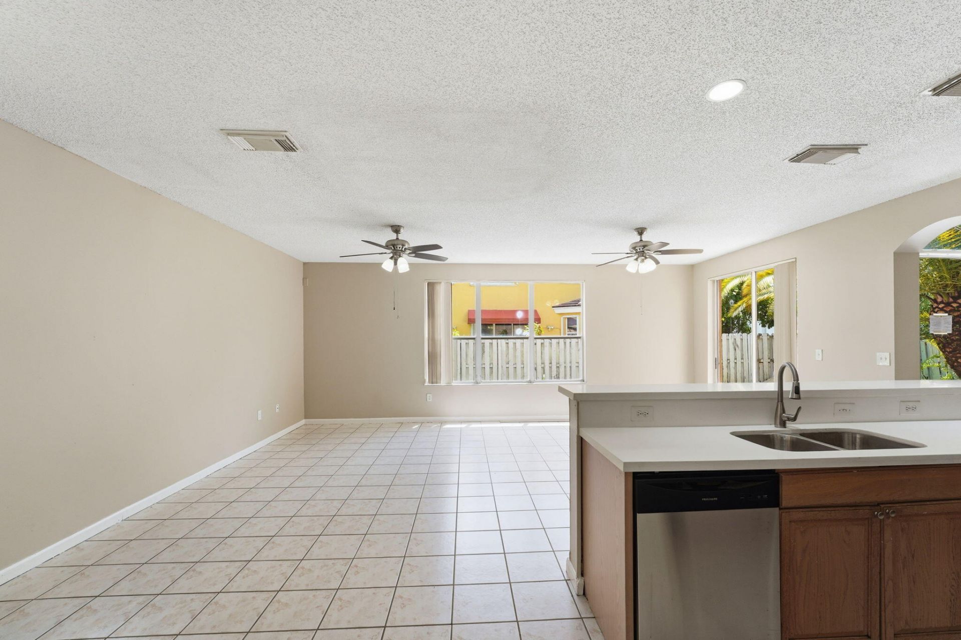 5041 SW 152nd Avenue, Miramar, FL 33027 Photo