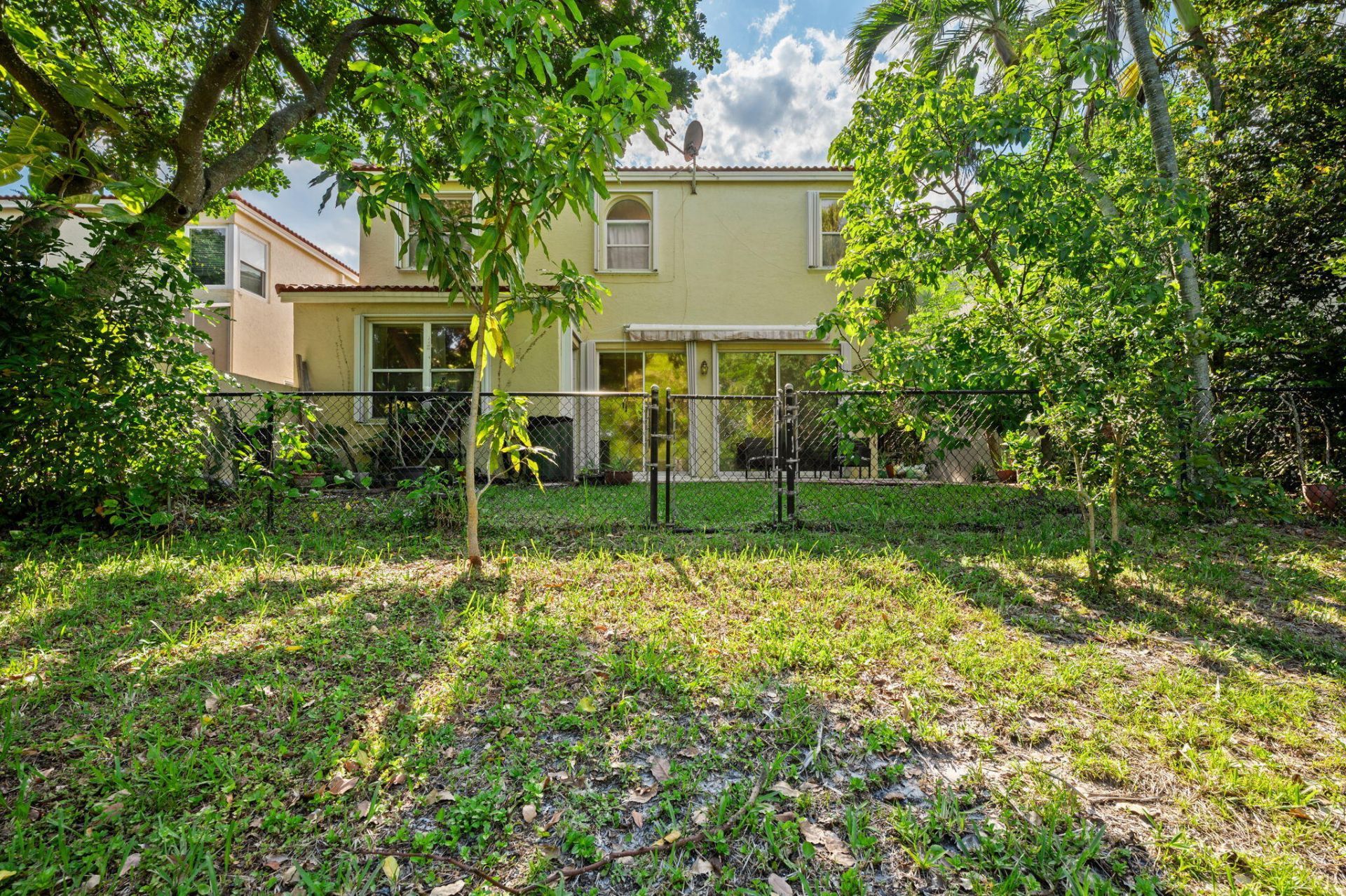 483 NW 87th Terrace, Coral Springs, FL 33071 Photo