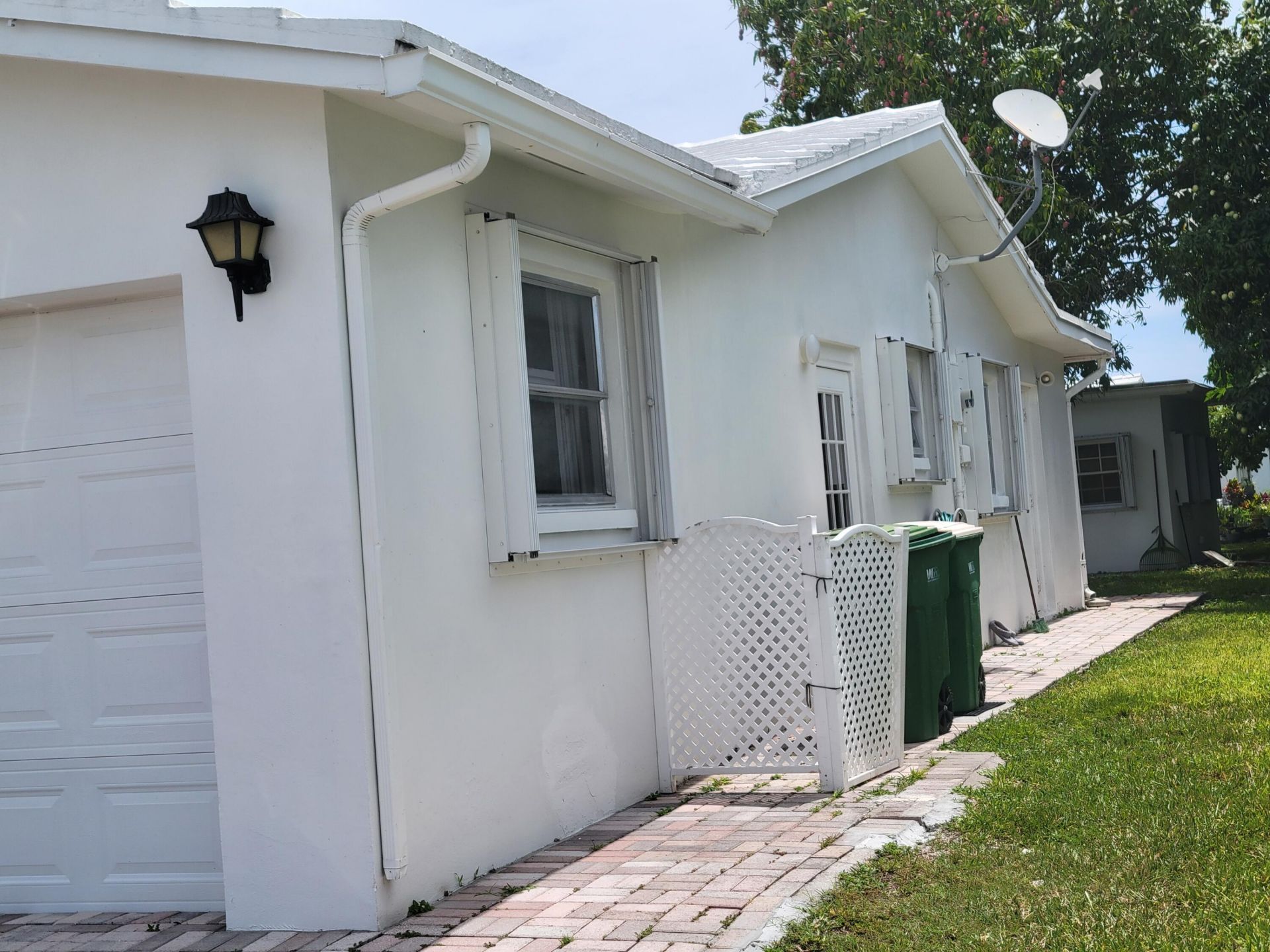 7110 NW 73rd Avenue, Tamarac, FL 33321 Photo