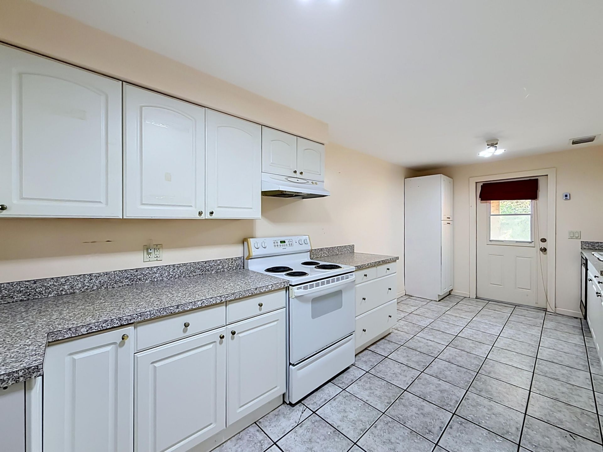 2066 Tarragon Road, West Palm Beach, FL 33415 Photo