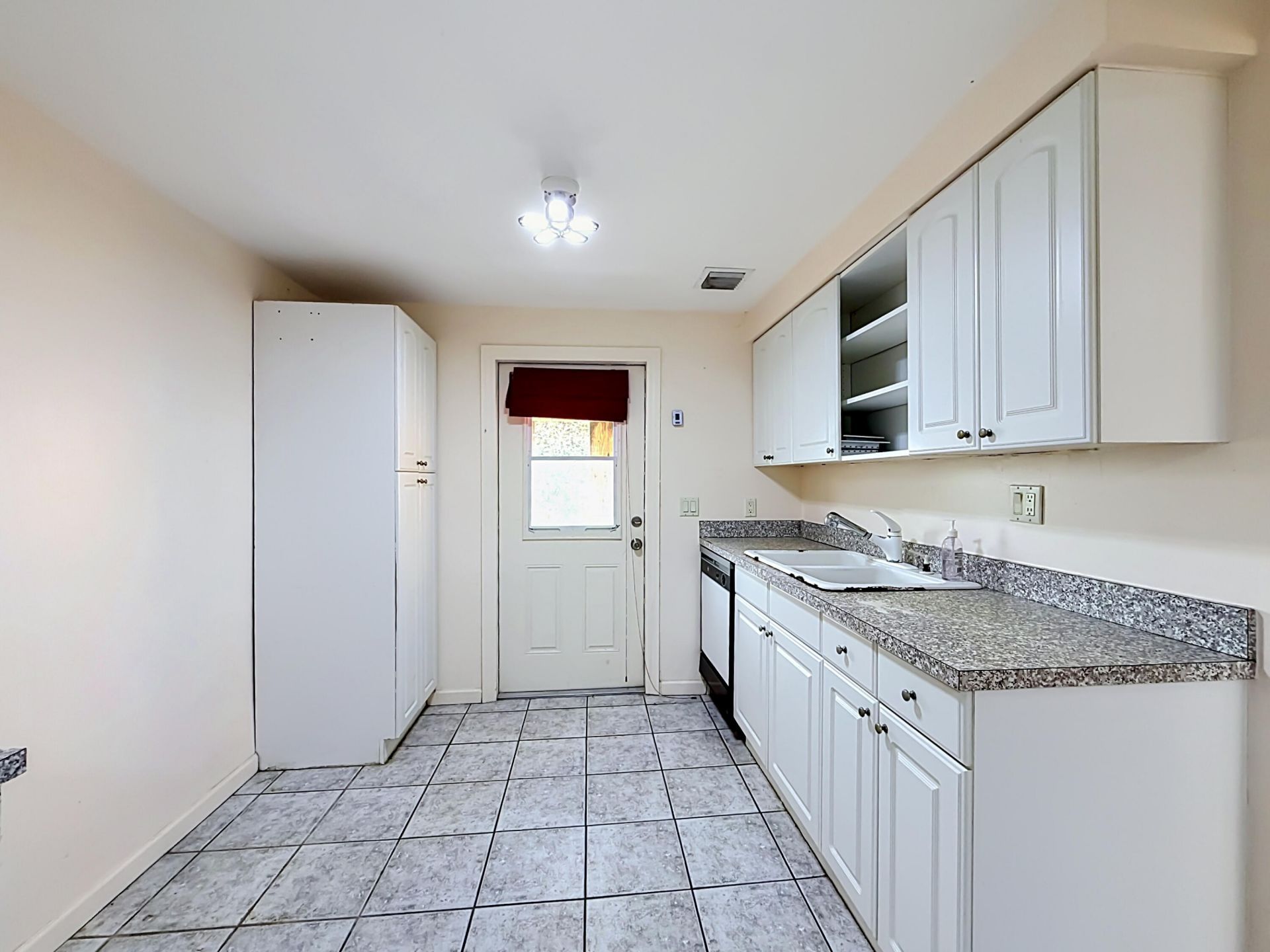 2066 Tarragon Road, West Palm Beach, FL 33415 Photo