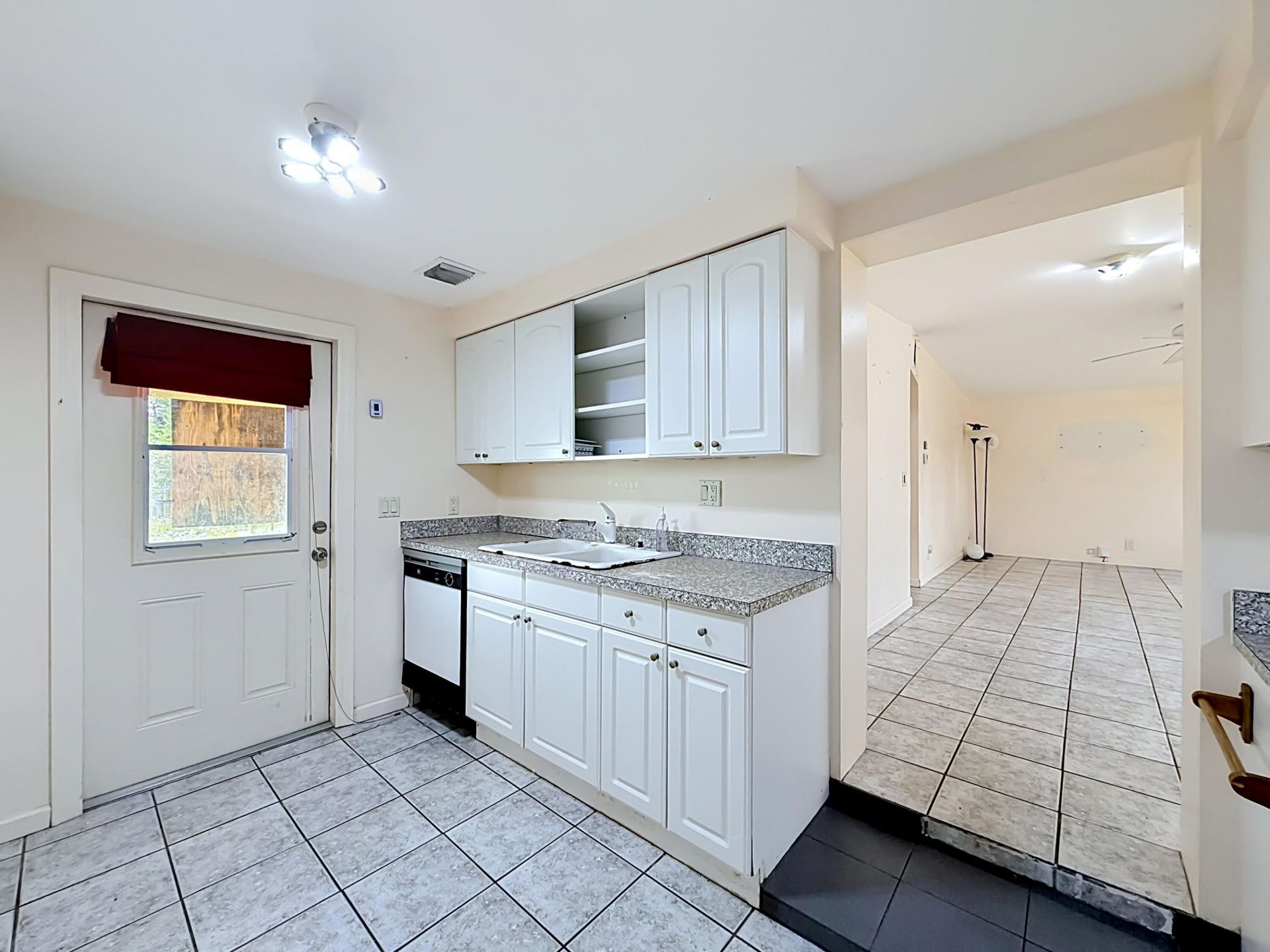 2066 Tarragon Road, West Palm Beach, FL 33415 Photo