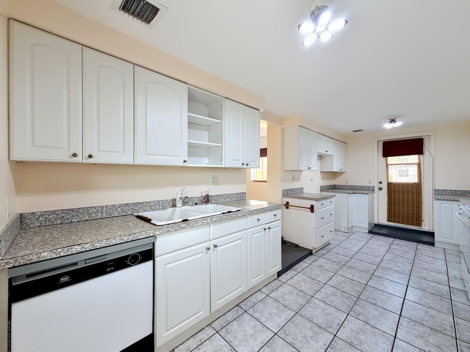 2066 Tarragon Road, West Palm Beach, FL 33415 Photo