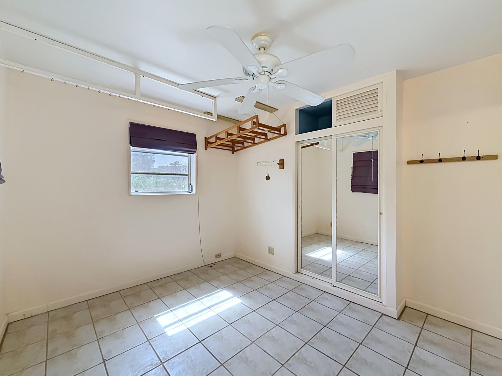 2066 Tarragon Road, West Palm Beach, FL 33415 Photo