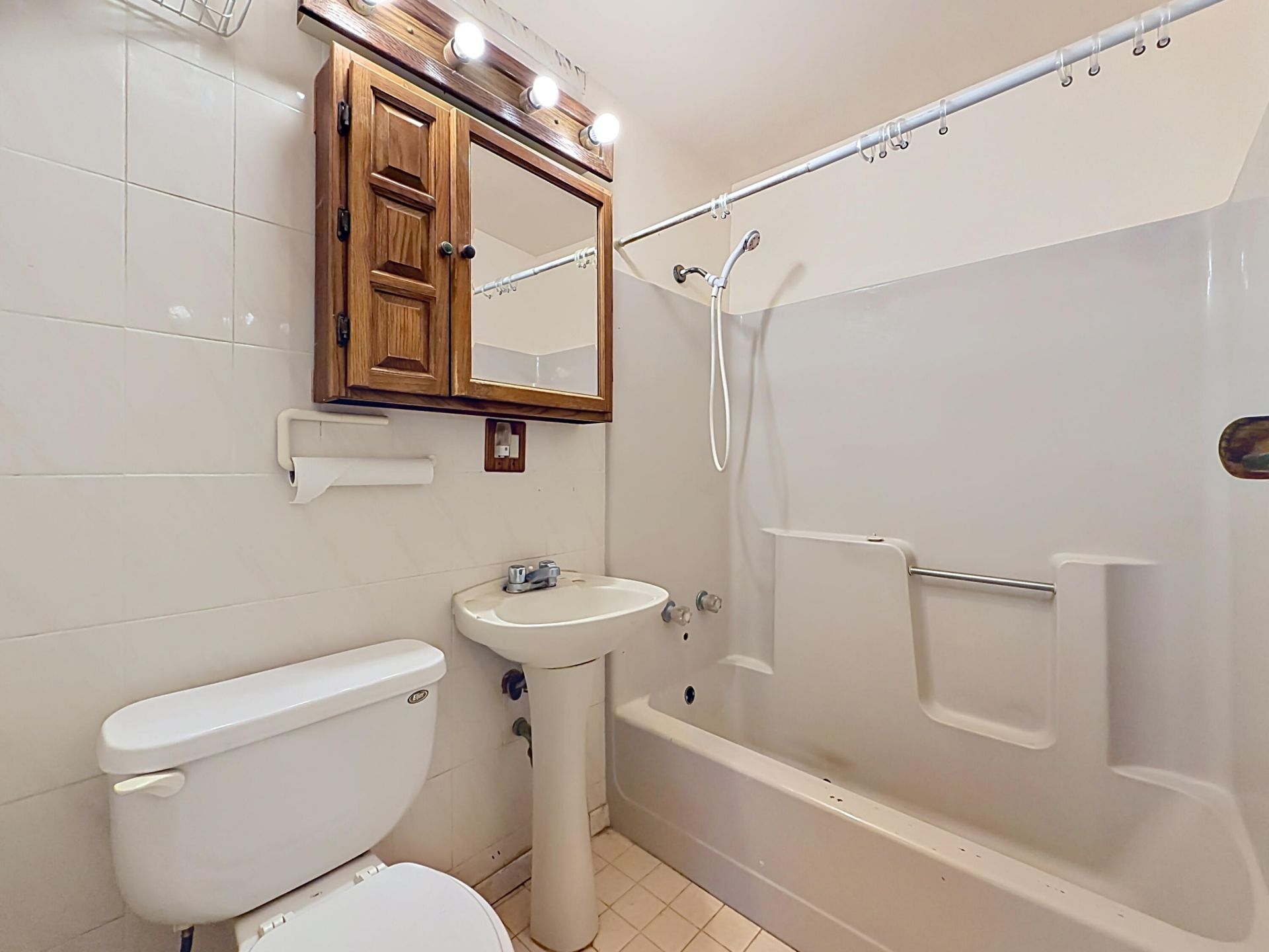 2066 Tarragon Road, West Palm Beach, FL 33415 Photo