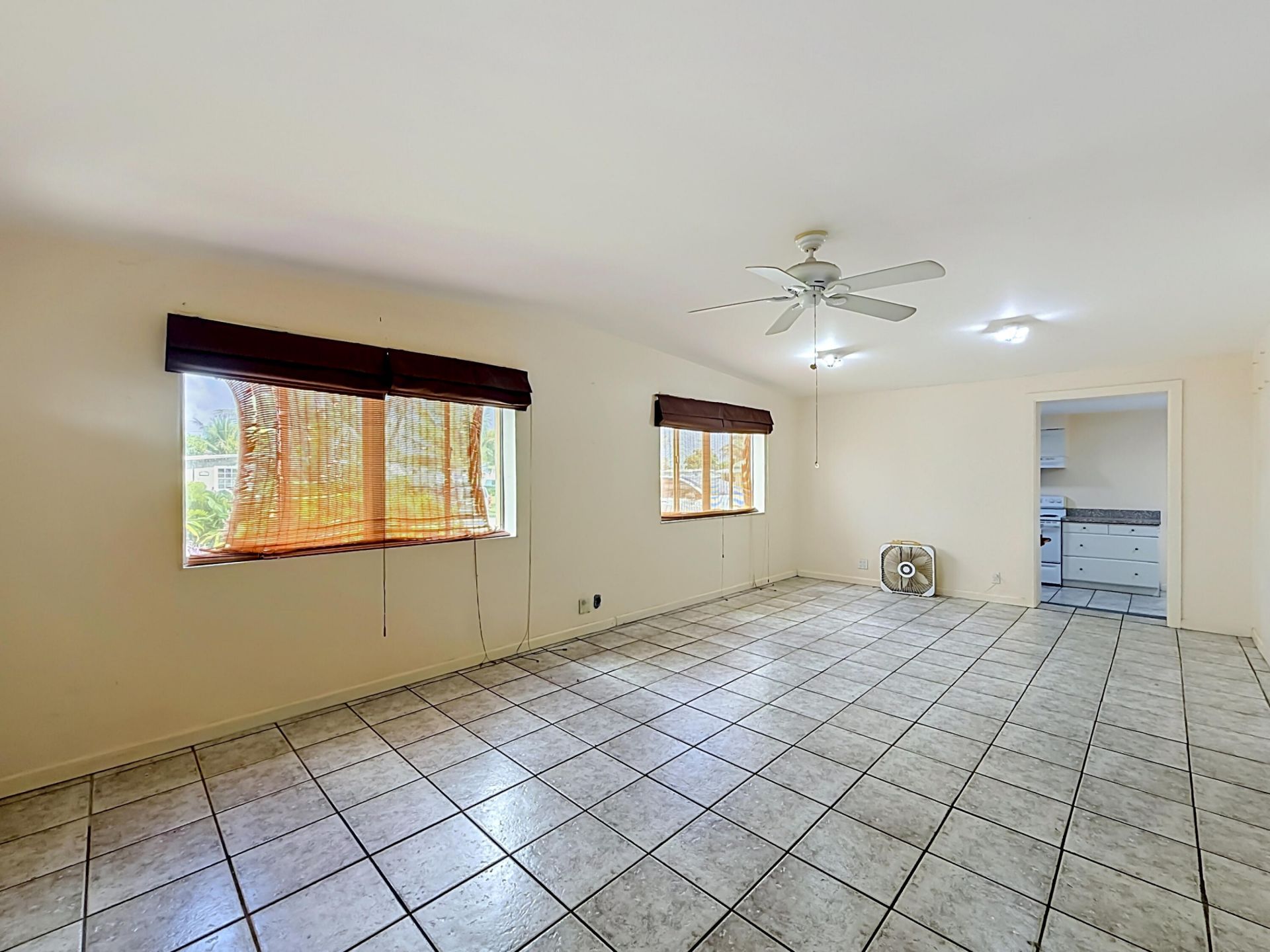 2066 Tarragon Road, West Palm Beach, FL 33415 Photo