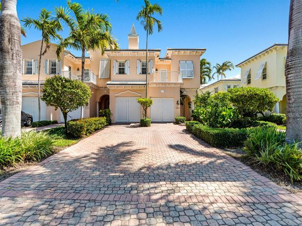 790 Andrews Avenue, Unit B103, Delray Beach, FL 33483