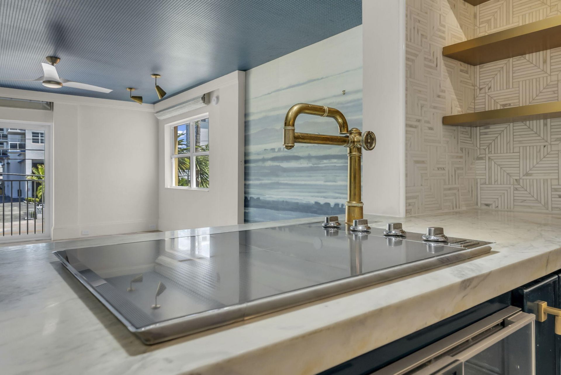 341 N Birch Road, Unit 206, Fort Lauderdale, FL 33304 Photo