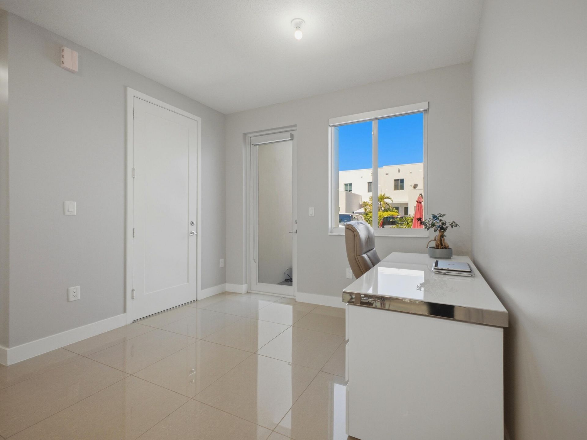 6642 NW 103rd Parkway, Unit 6642, Doral, FL 33178 Photo