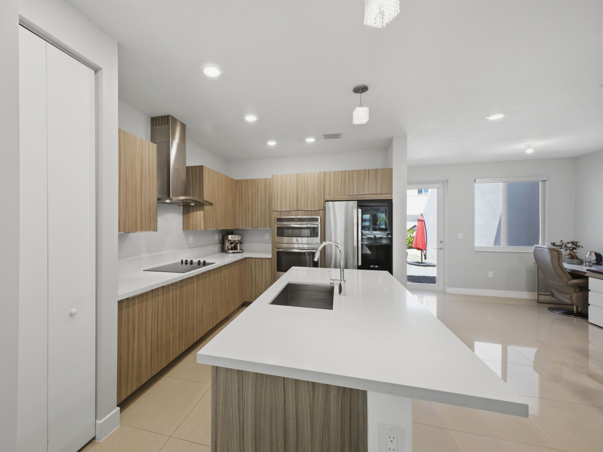 6642 NW 103rd Parkway, Unit 6642, Doral, FL 33178 Photo