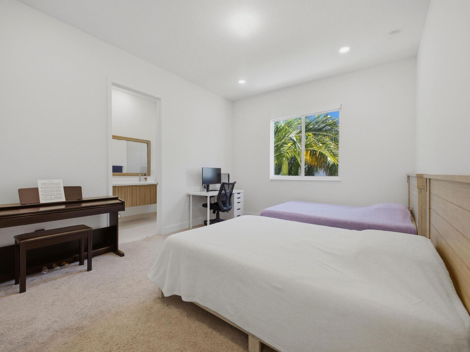 6642 NW 103rd Parkway, Unit 6642, Doral, FL 33178 Photo