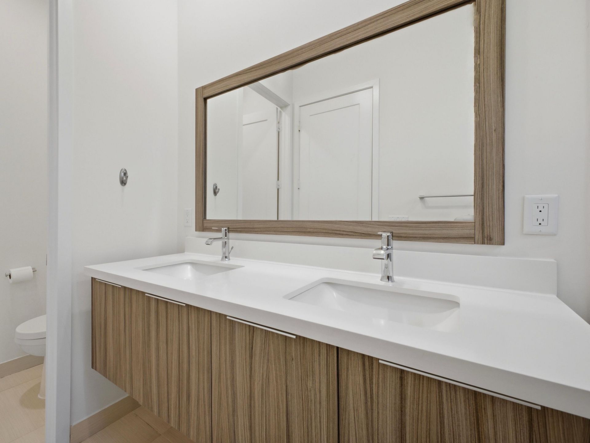 6642 NW 103rd Parkway, Unit 6642, Doral, FL 33178 Photo