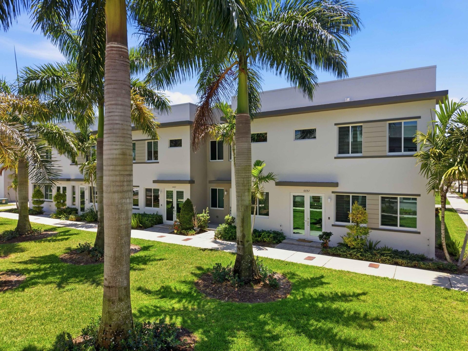 6642 NW 103rd Parkway, Unit 6642, Doral, FL 33178 Photo