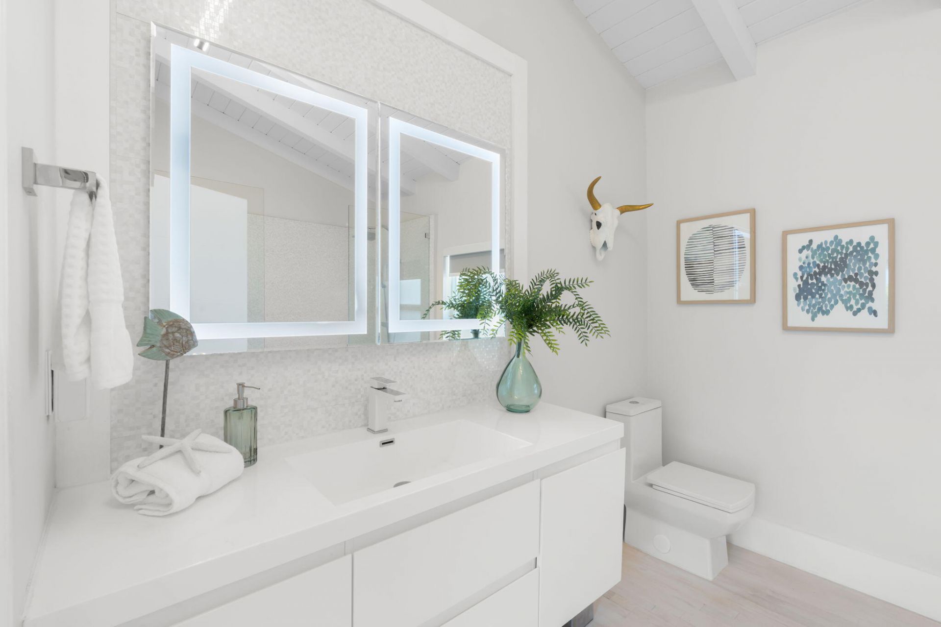 648 NE 17th Avenue, Fort Lauderdale, FL 33304 Photo