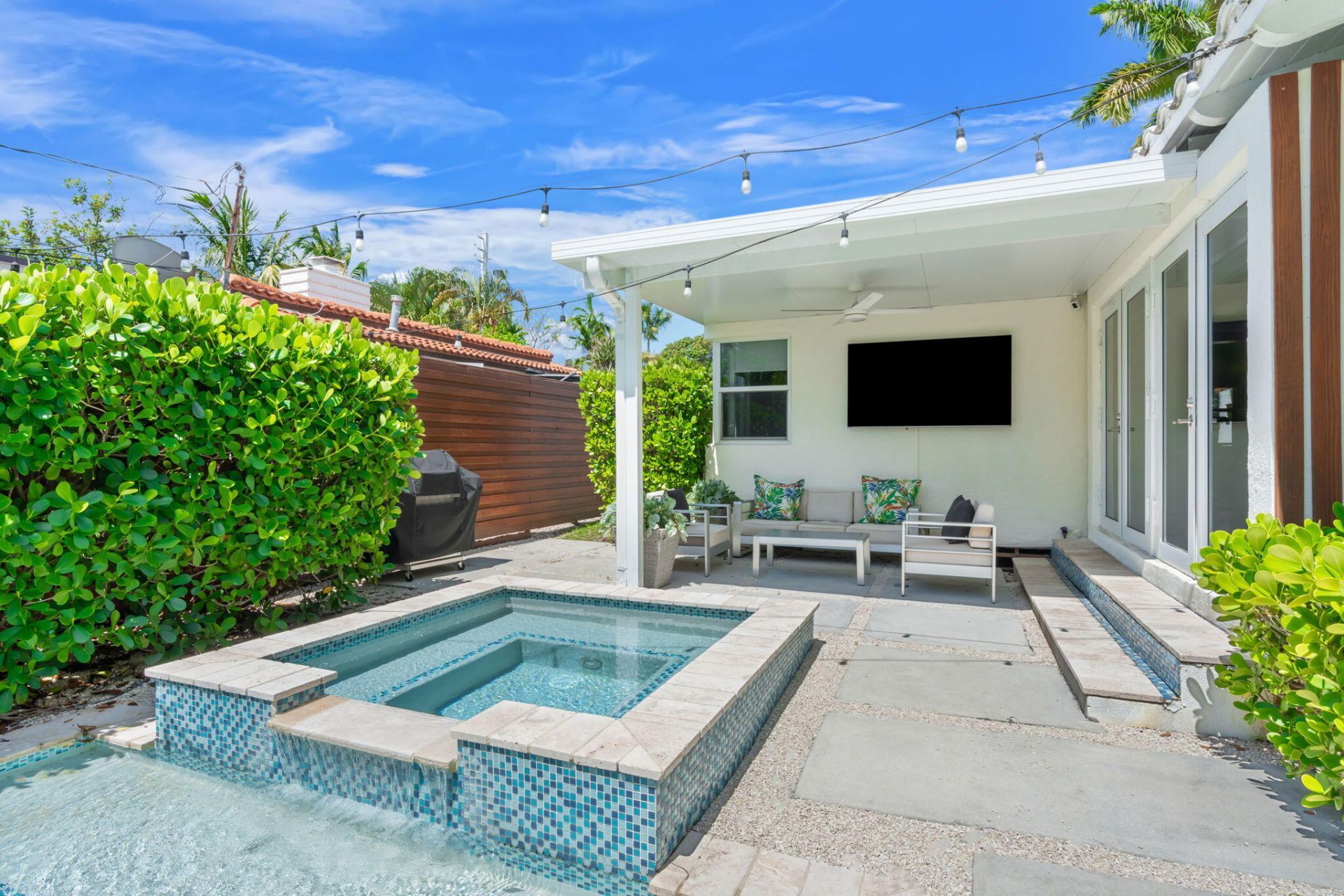648 NE 17th Avenue, Fort Lauderdale, FL 33304 Photo