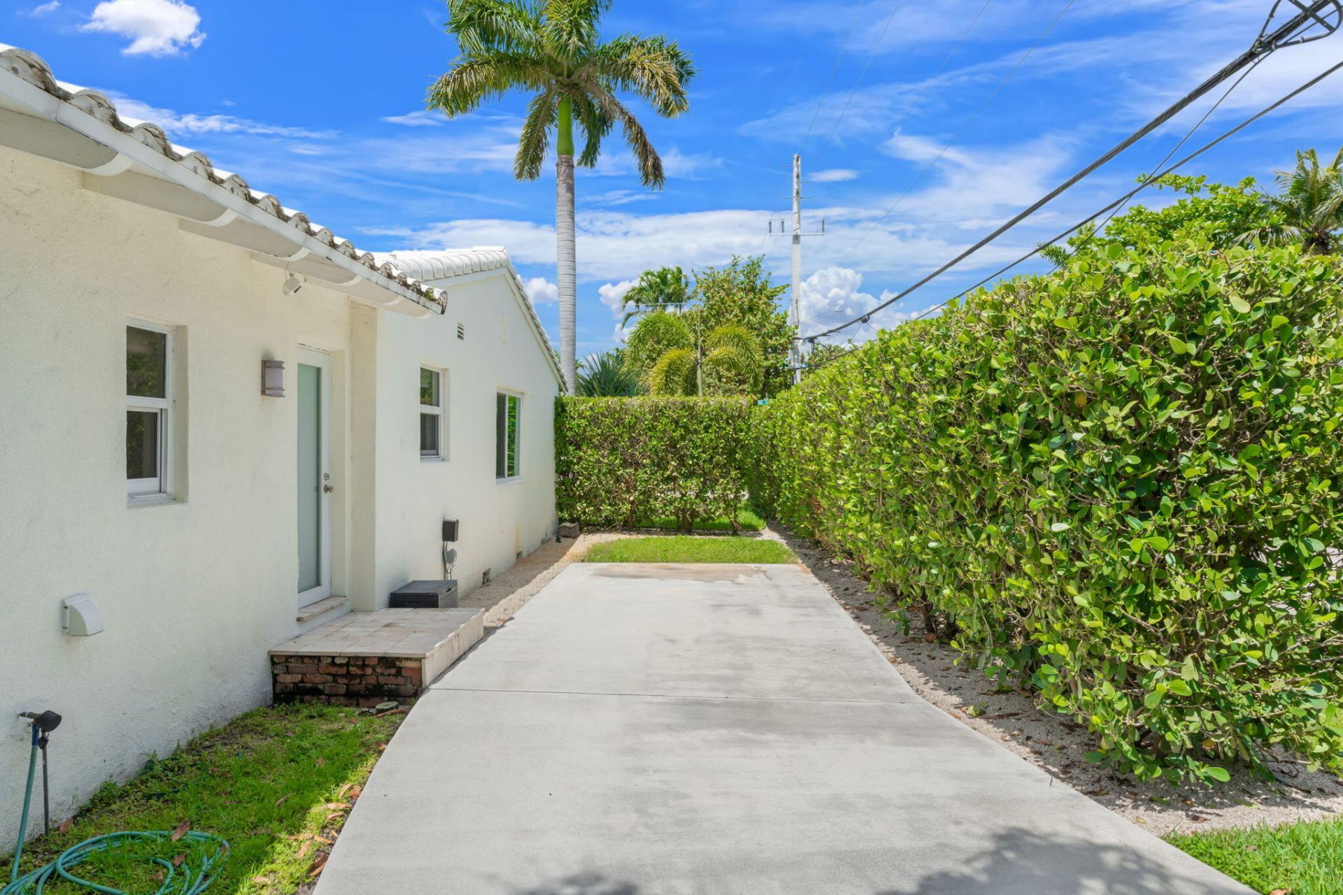 648 NE 17th Avenue, Fort Lauderdale, FL 33304 Photo
