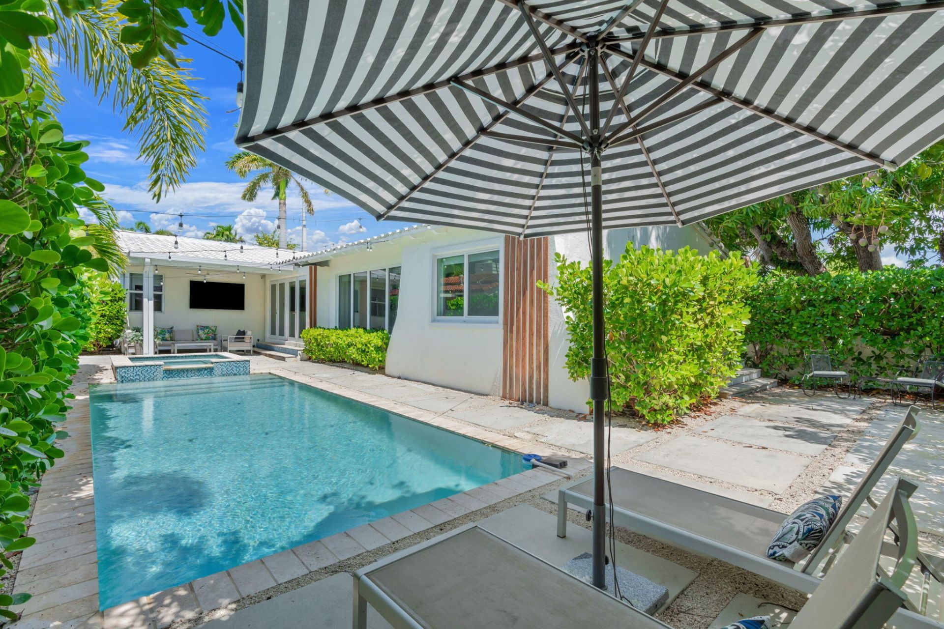 648 NE 17th Avenue, Fort Lauderdale, FL 33304 Photo